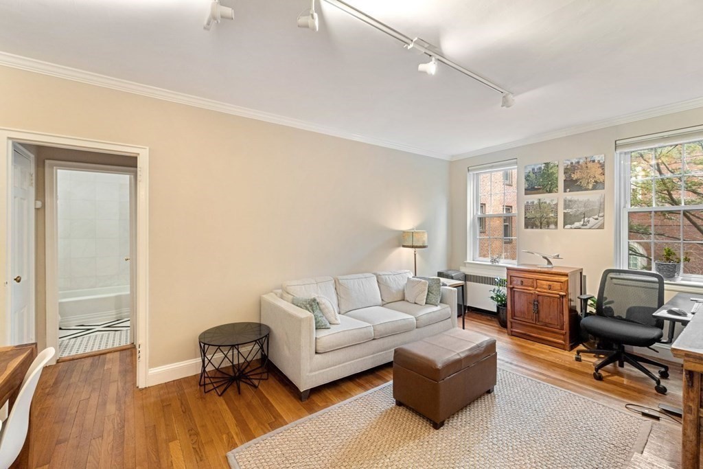 14 Ware St, Harvard Square