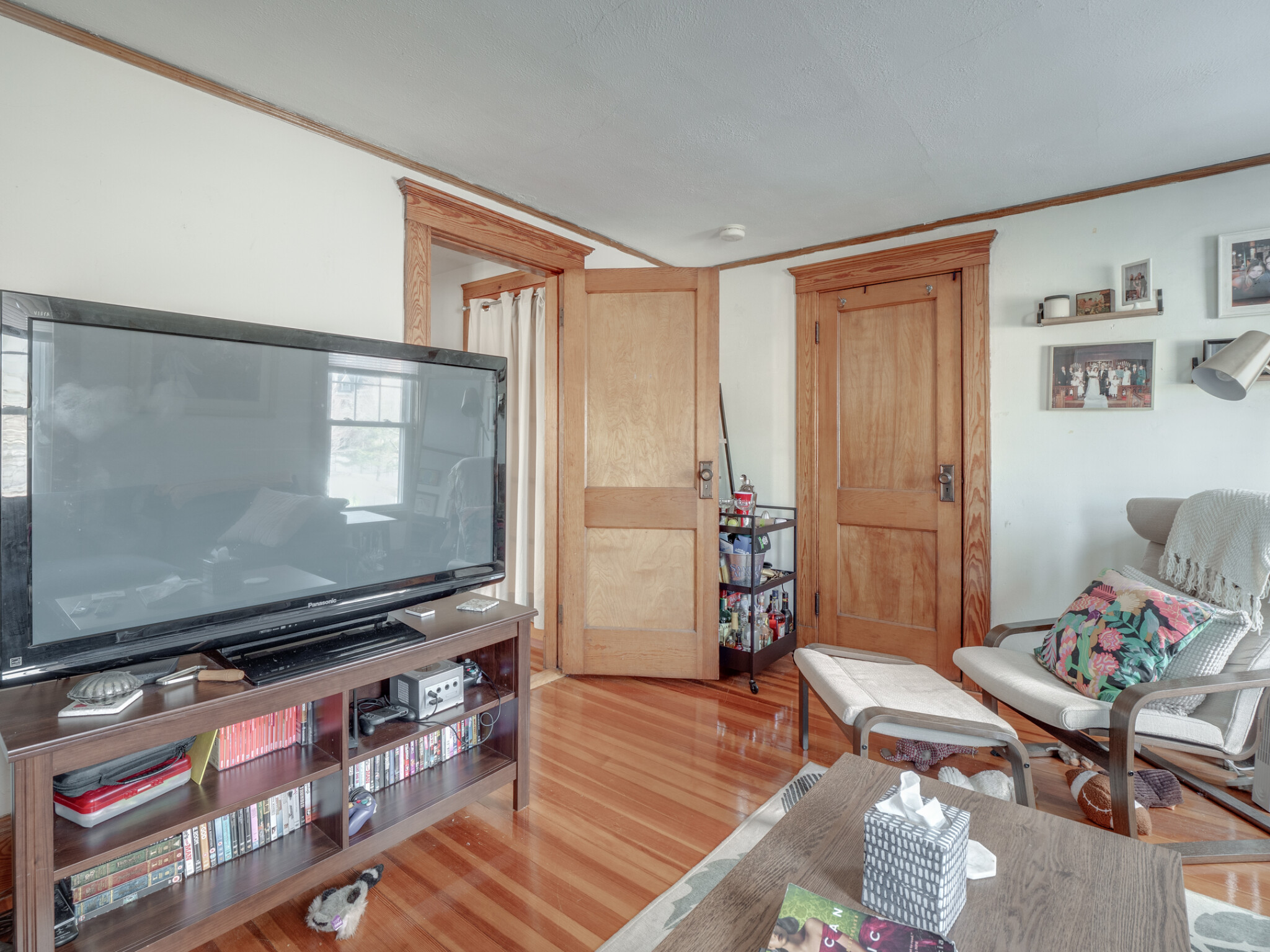 60 Powder House Boulevard, Tufts