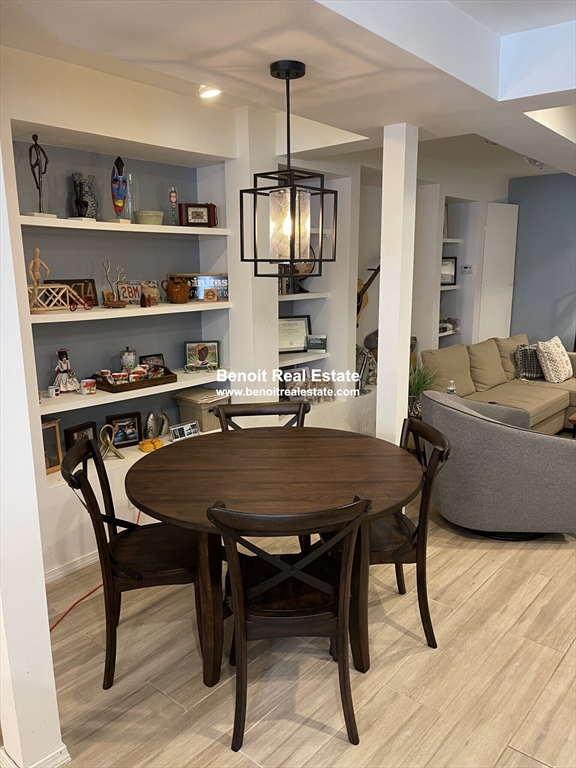 111 Woodstock St, West Somerville