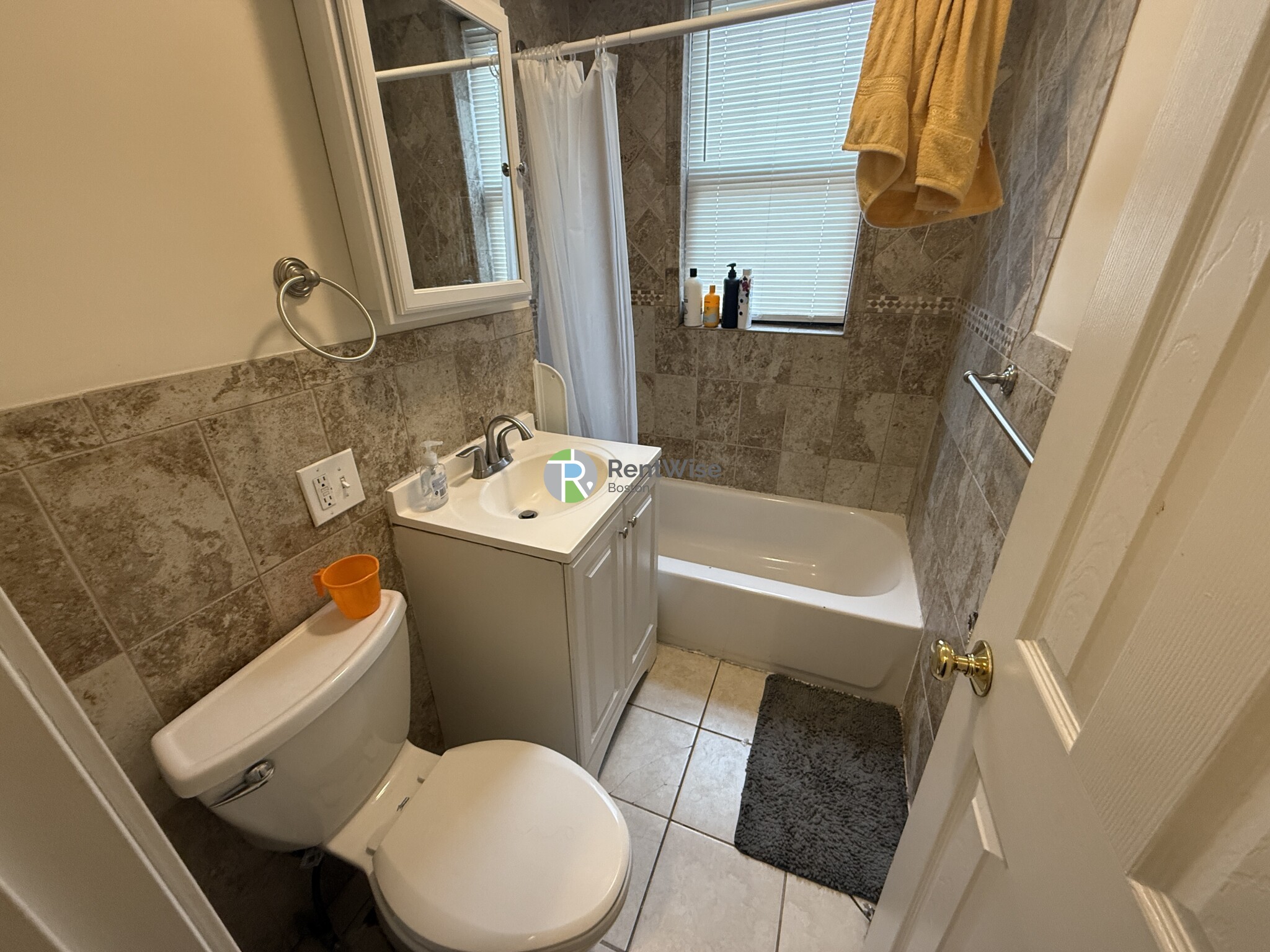 24 Royce Rd, Brighton