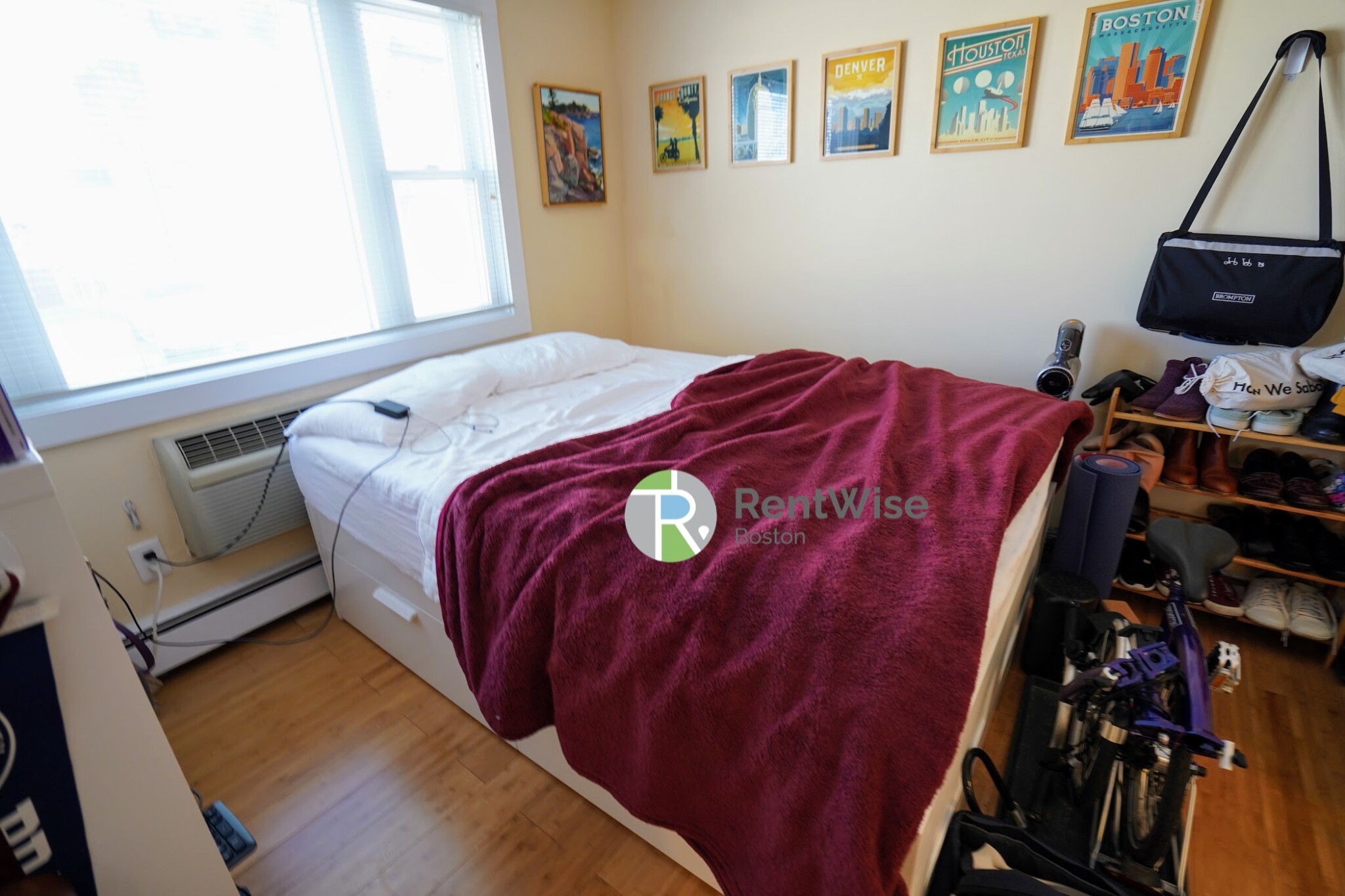 121 Ash St, South Side