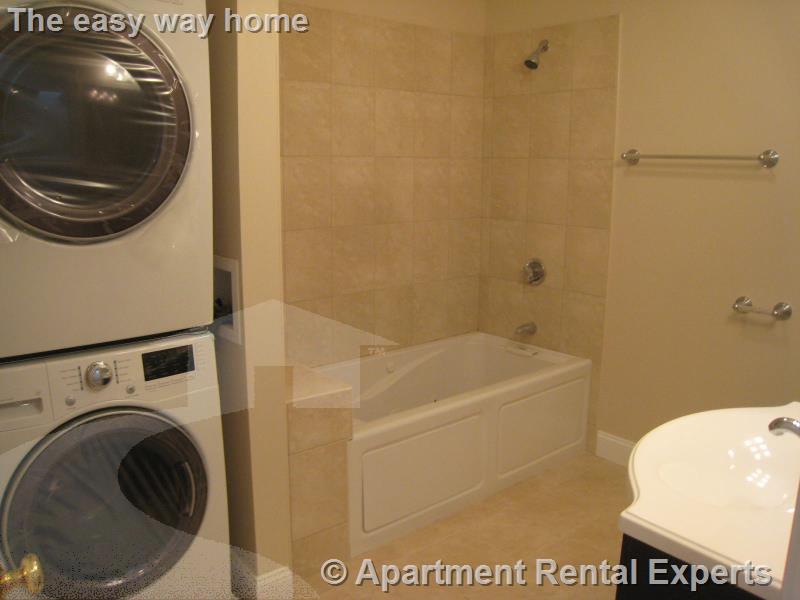 614 Main St, Magoun Square