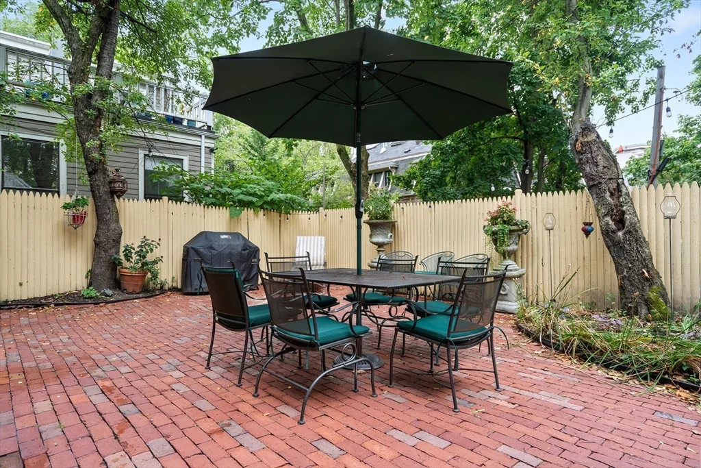340 Harvard St, Harvard Square