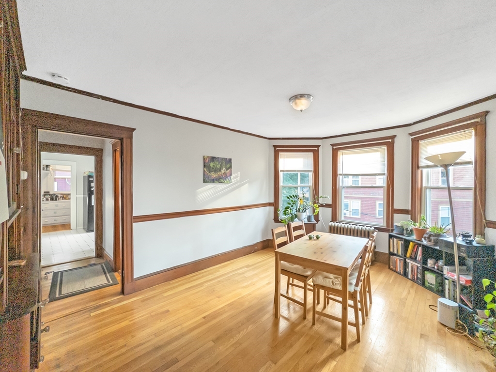 26 St Rose St, Jamaica Plain