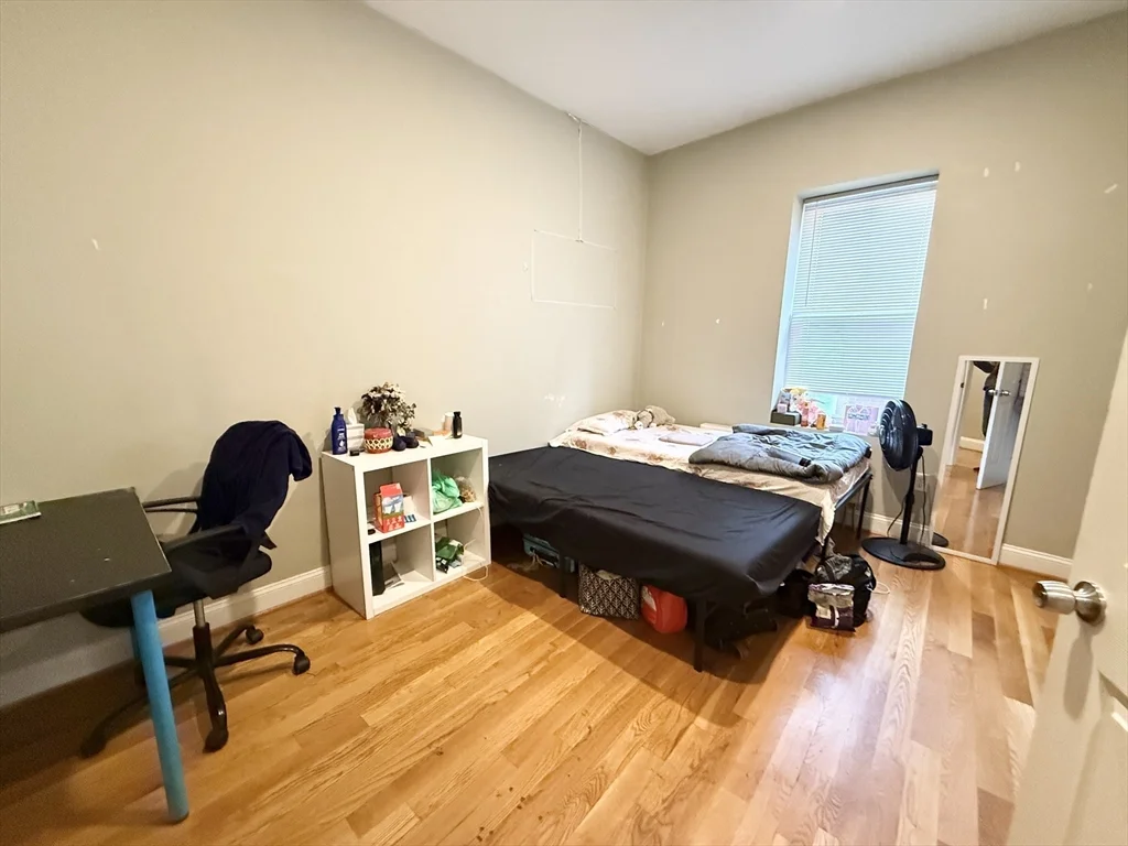 301-305 Dudley St, Roxbury