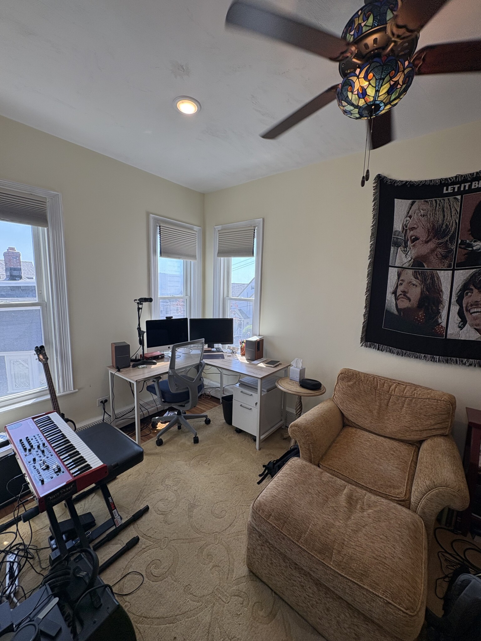 100 Summit Ave, Winthrop