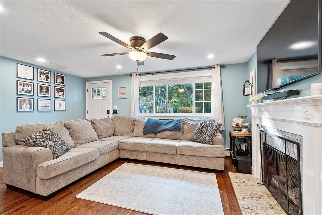 963 South St, Tewksbury