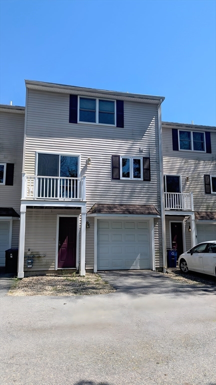 11 Endicott, Peabody