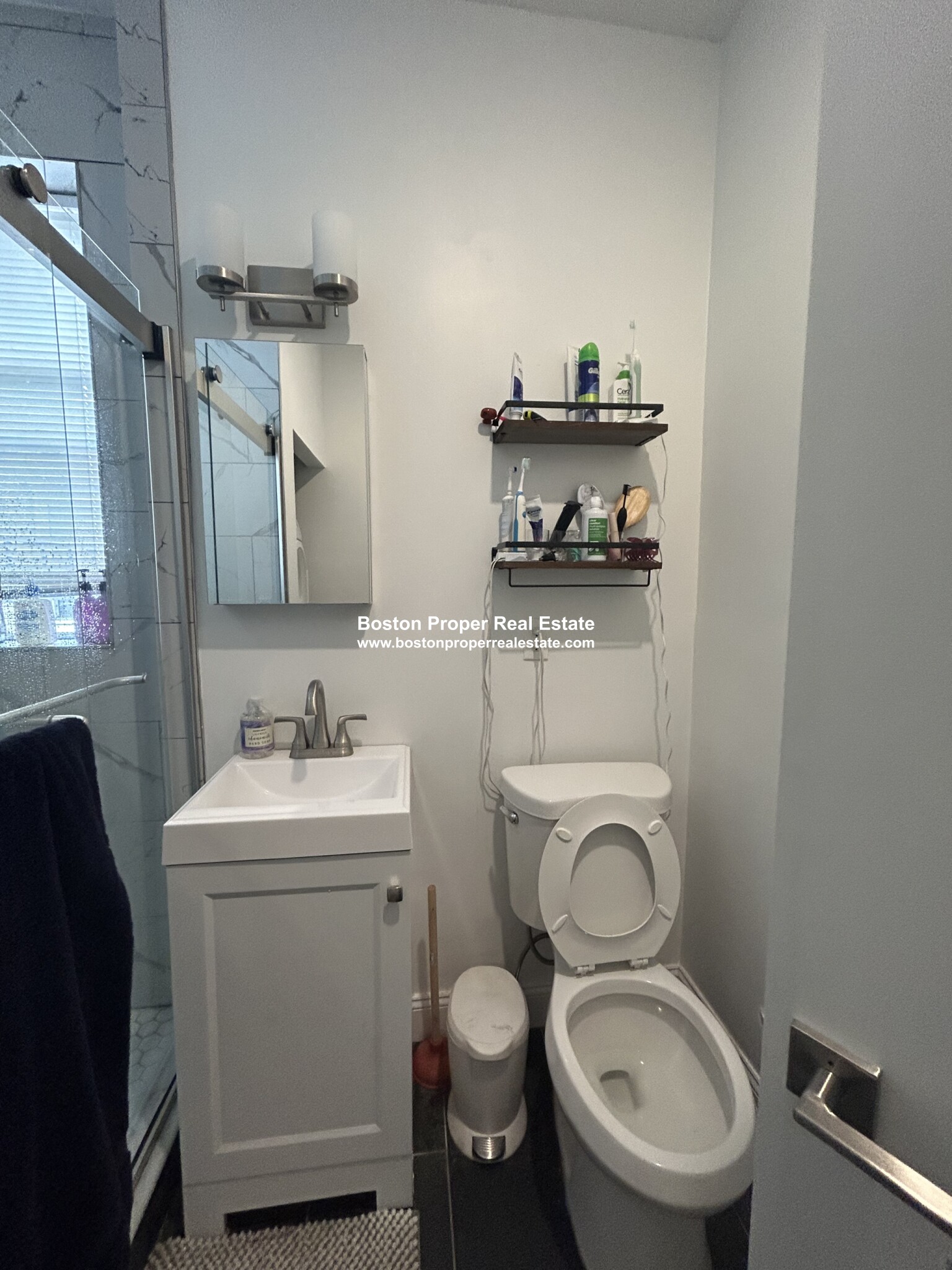 20 Queensberry St, Fenway