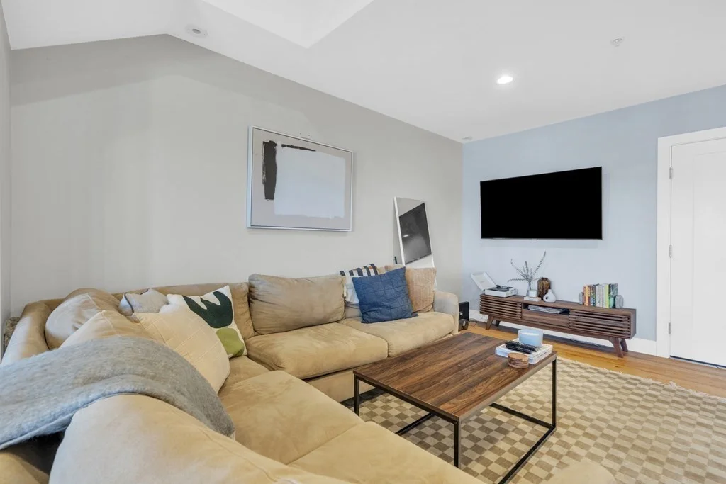 157 Hancock St, Quincy