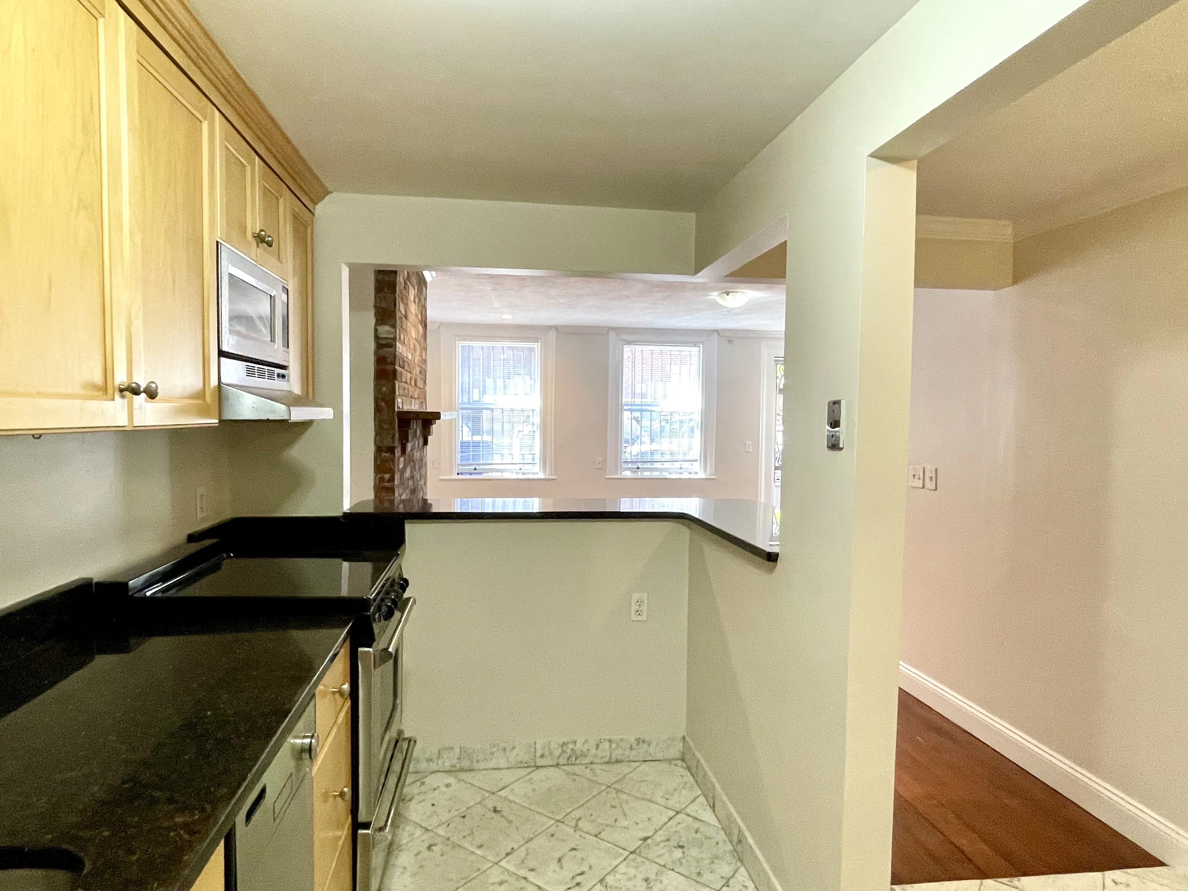 185 Beacon St, Back Bay