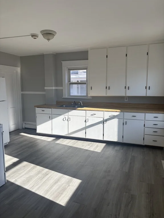 12 Capron St, Attleboro