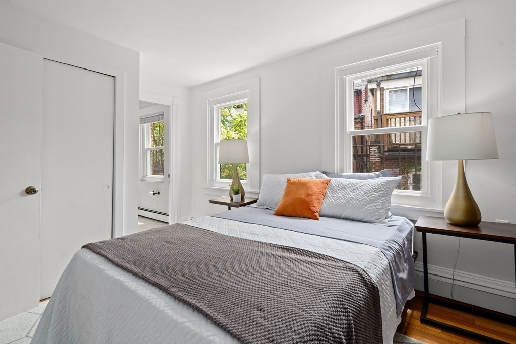 5 Melrose St, Back Bay