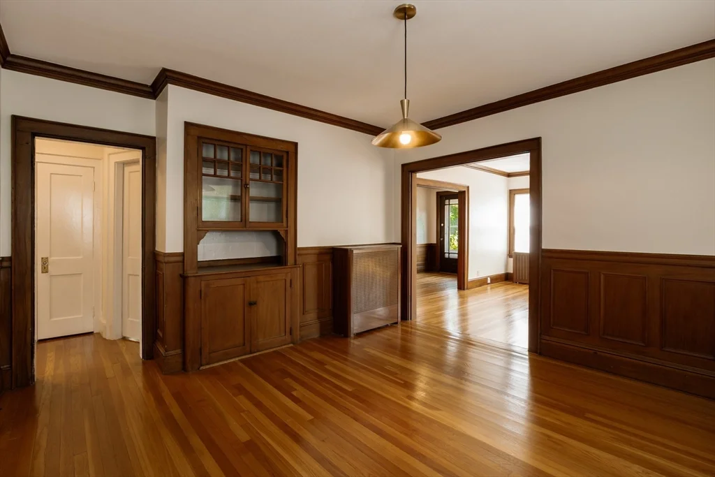 62 Orchardhill Rd, Jamaica Plain