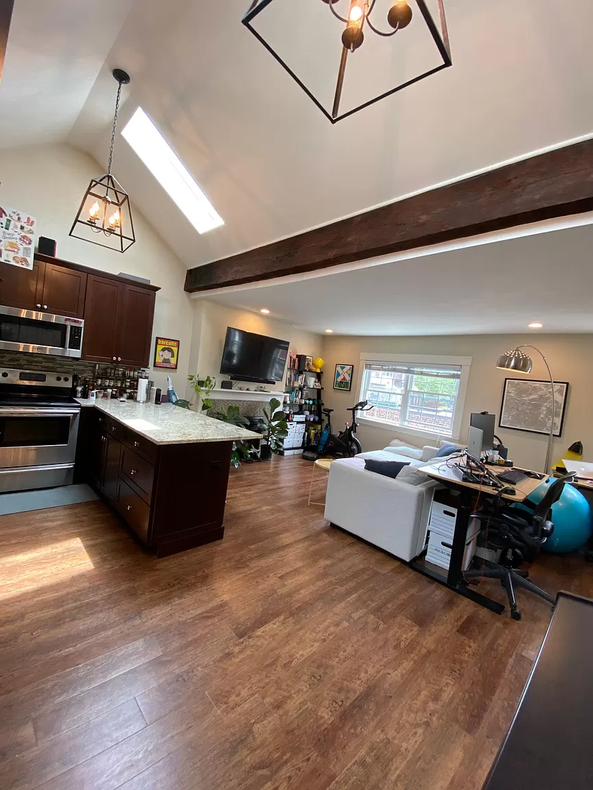 1 bed, 1 bath apartment for rent at 2 Cedar Pl Unit 3, Back Bay — photo 3 of 23