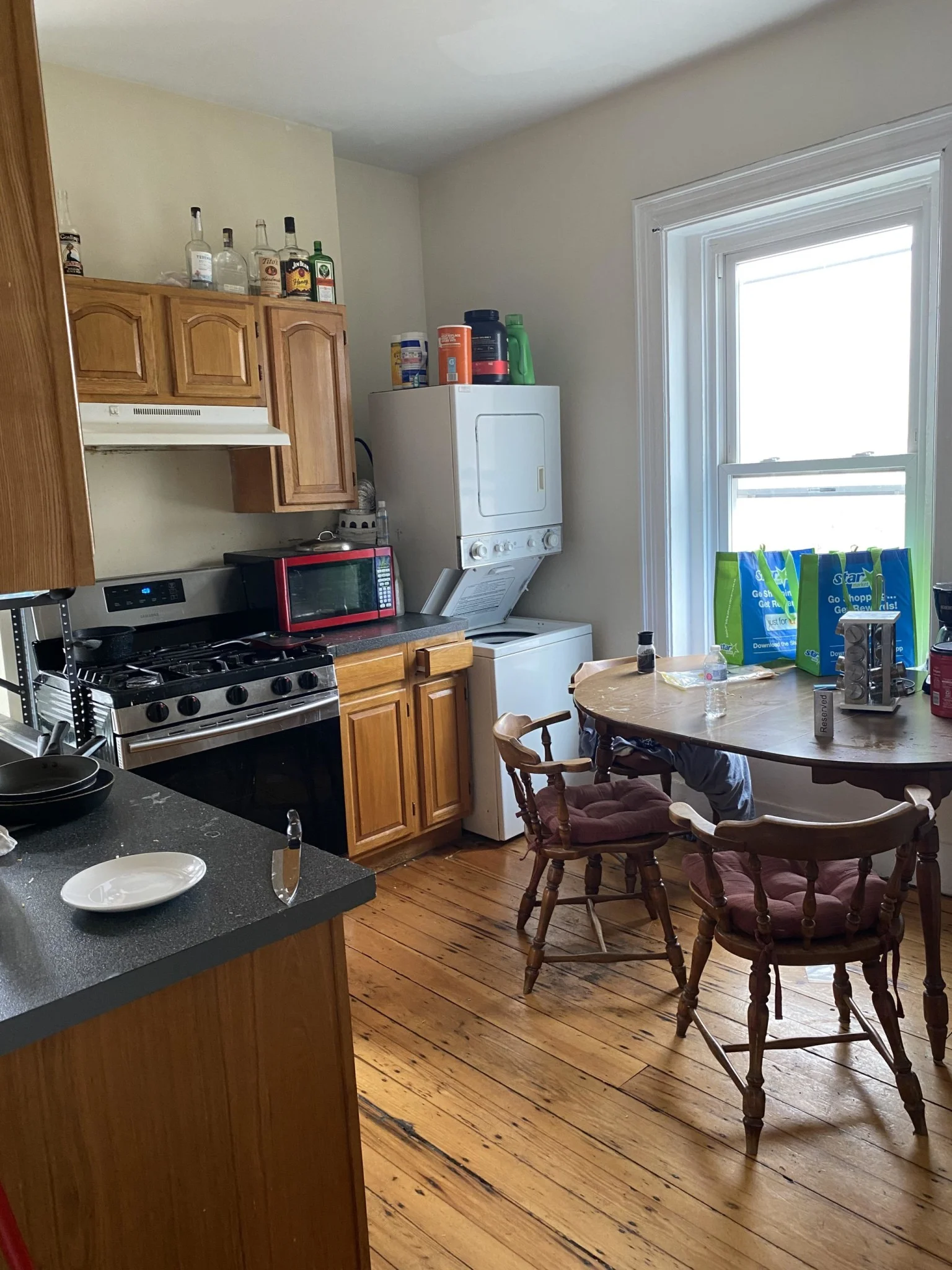 227 Roxbury St, Roxbury