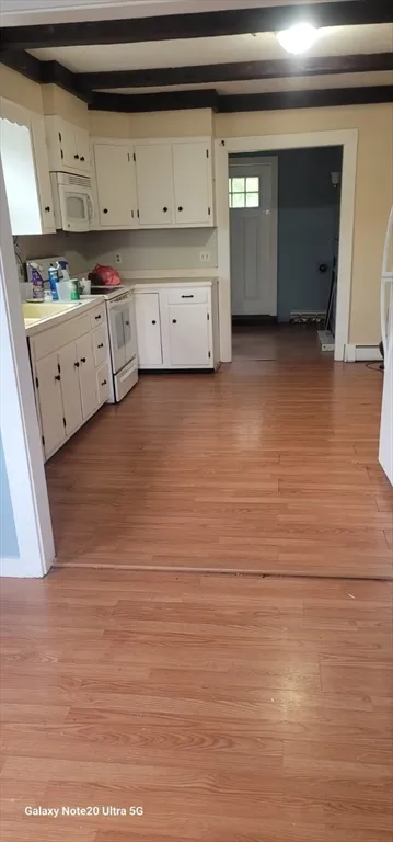 422 Route 6a, Sandwich