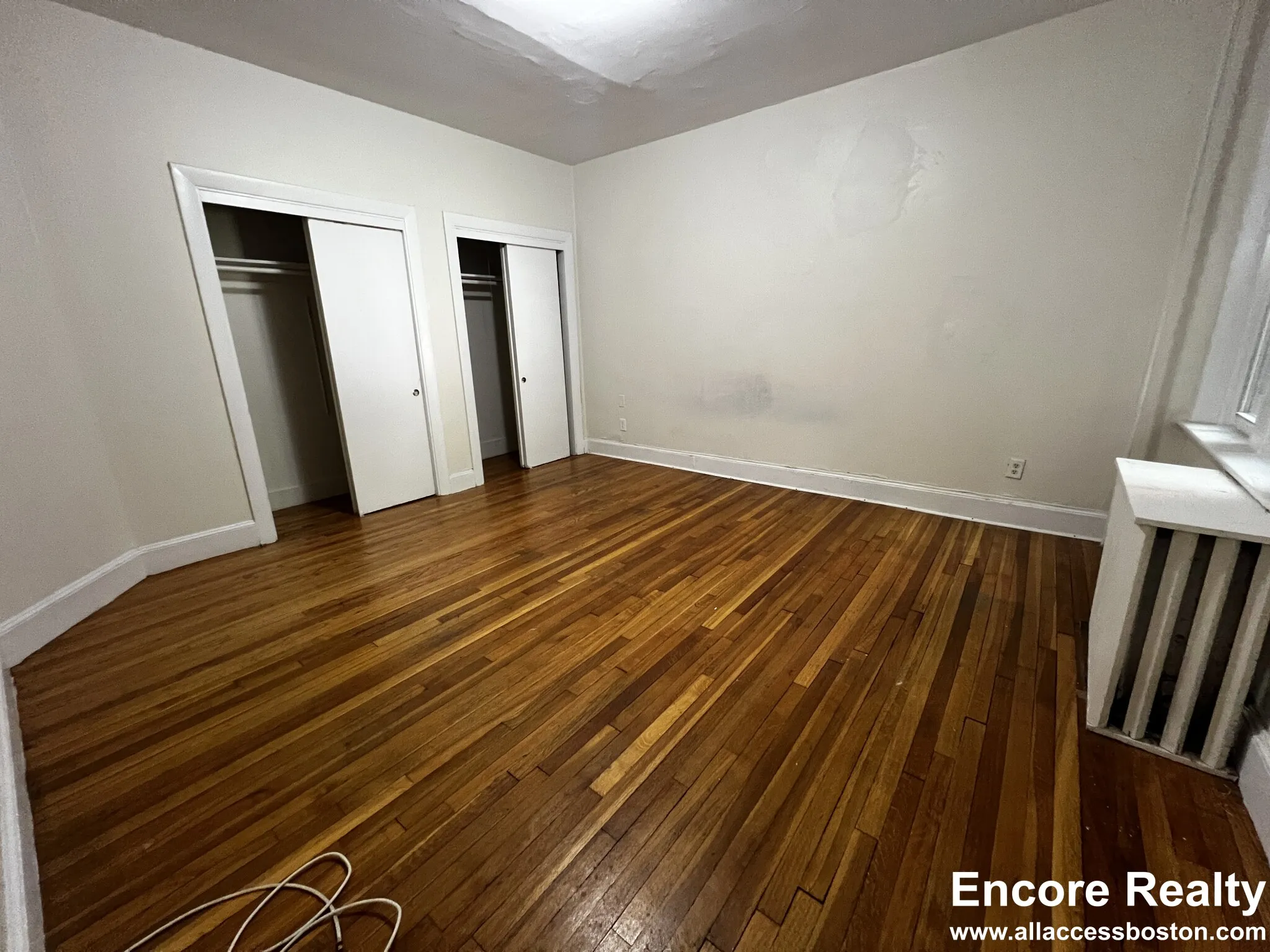 33 Lancaster Ter, Corey Hill