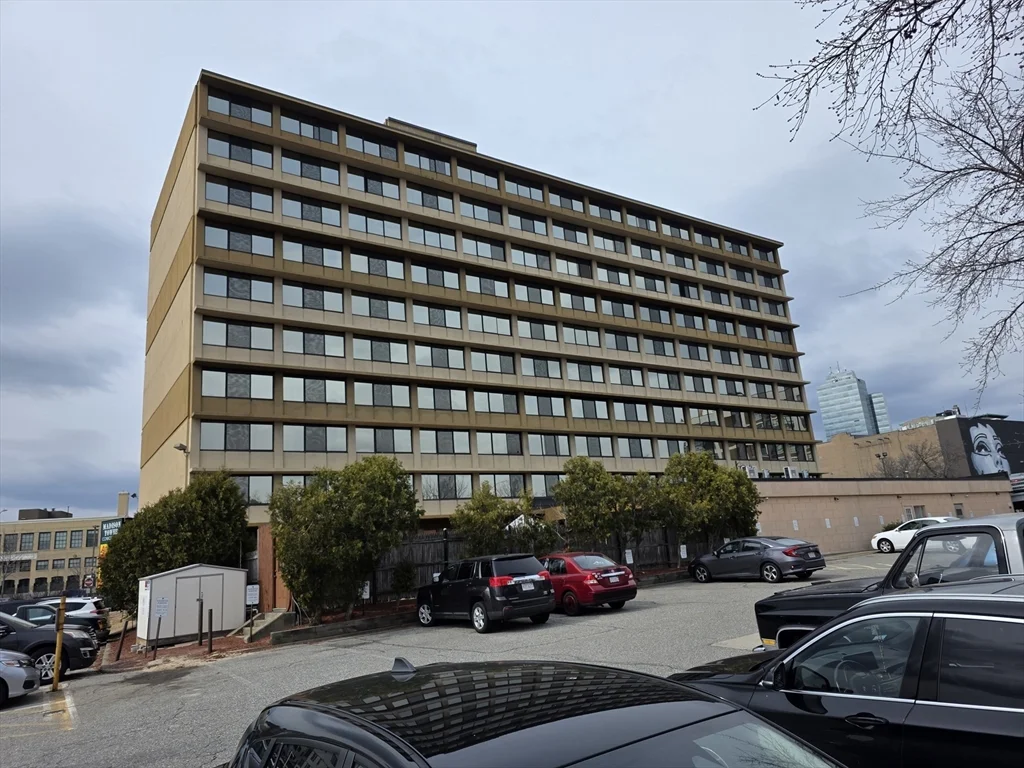 70 Southbridge St,, Worcester