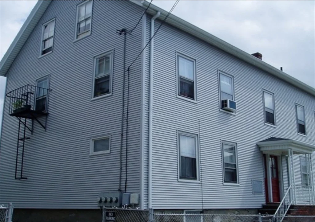 59 Davis, Fall River