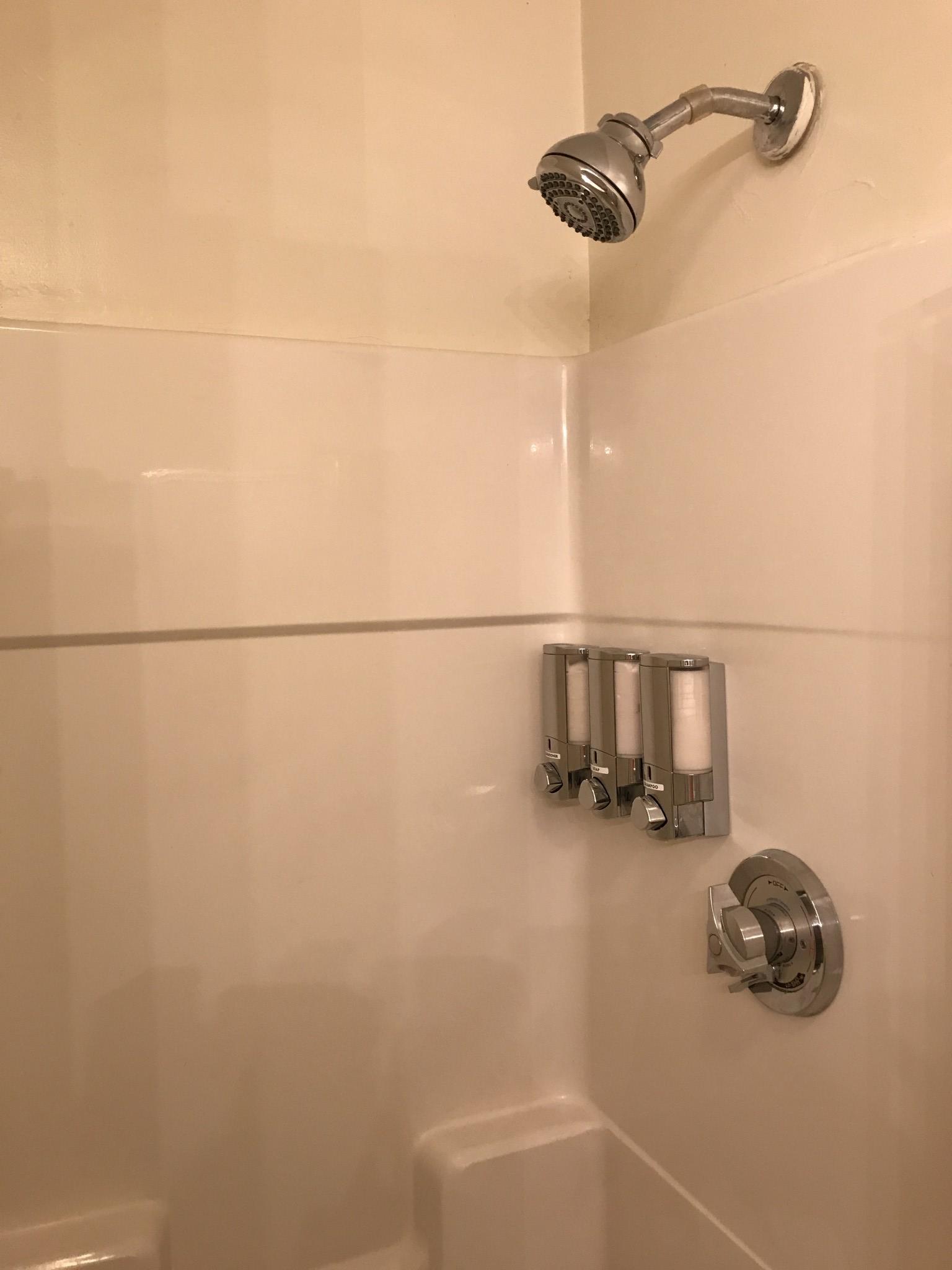 130 West 8th St, South Boston