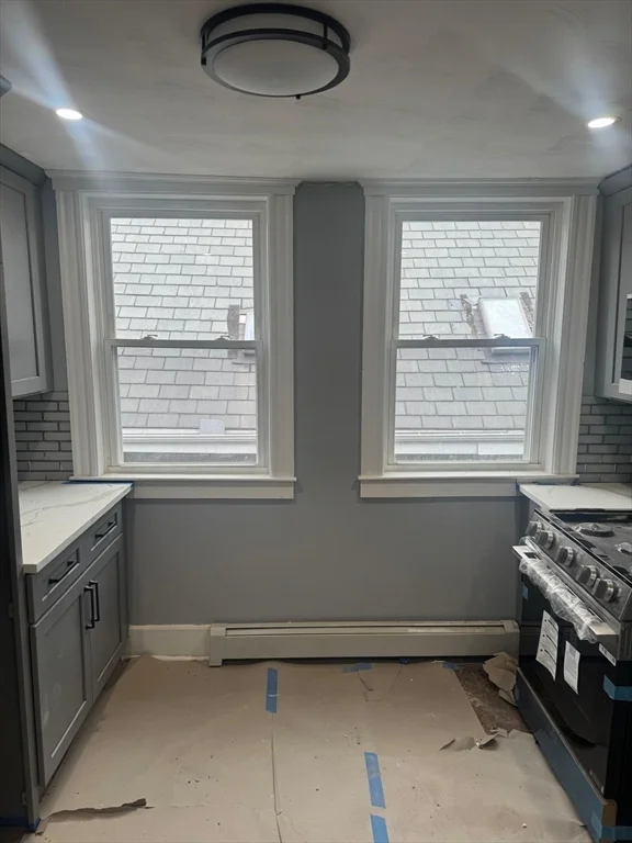 140 S Common St, Lynn