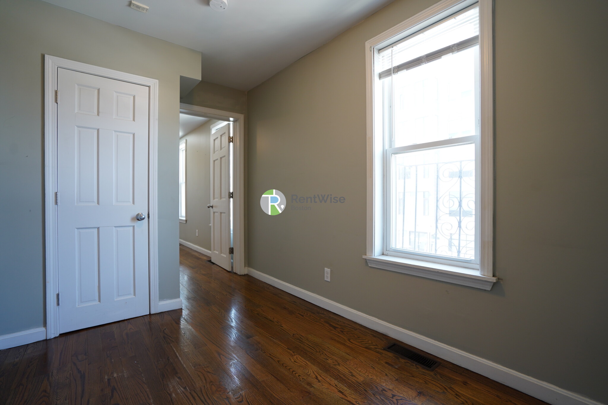 36 L St, South Boston