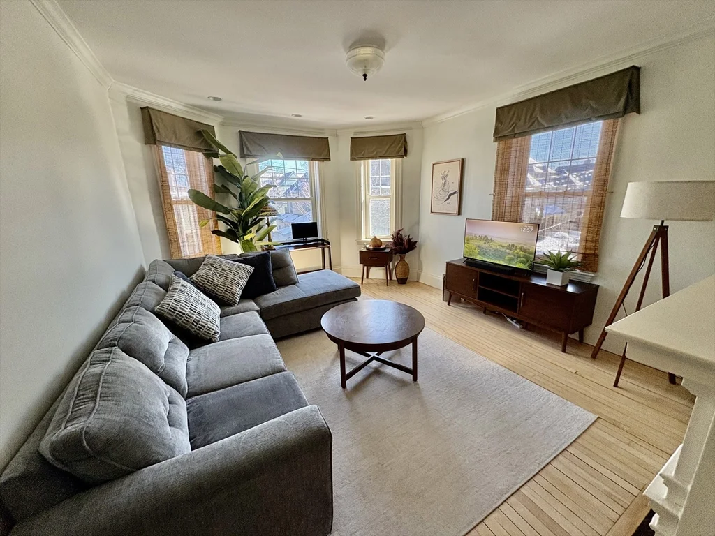 175 Hancock, Mid-Cambridge