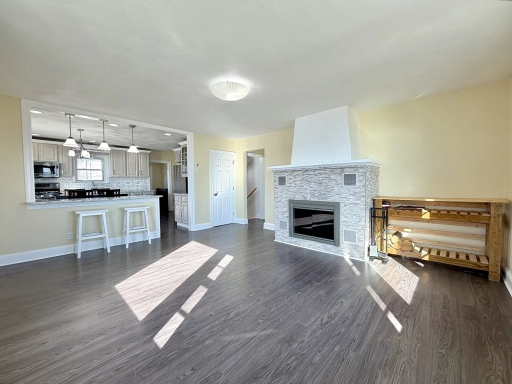 36 Annavoy, East Boston