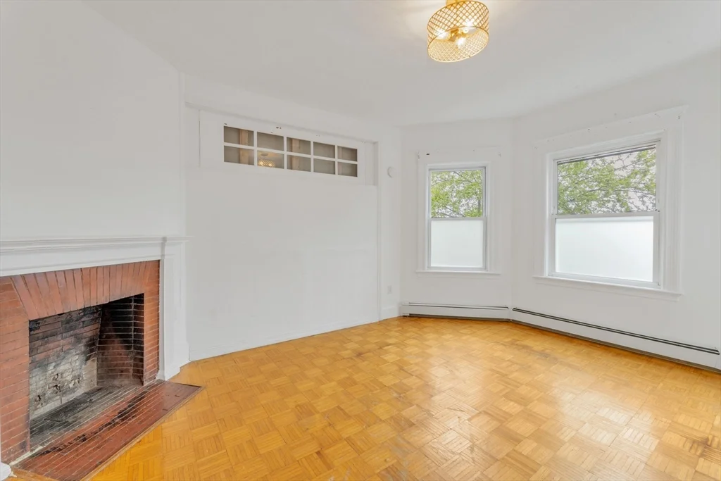 294 South St, Jamaica Plain