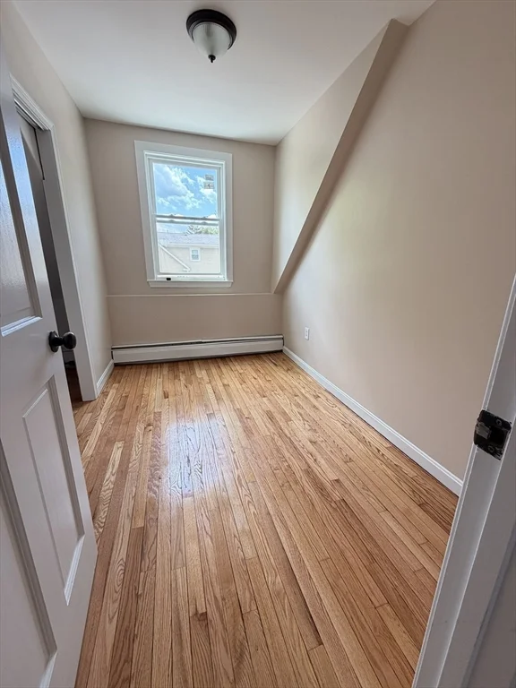 6 Edwards Pl, Chelmsford