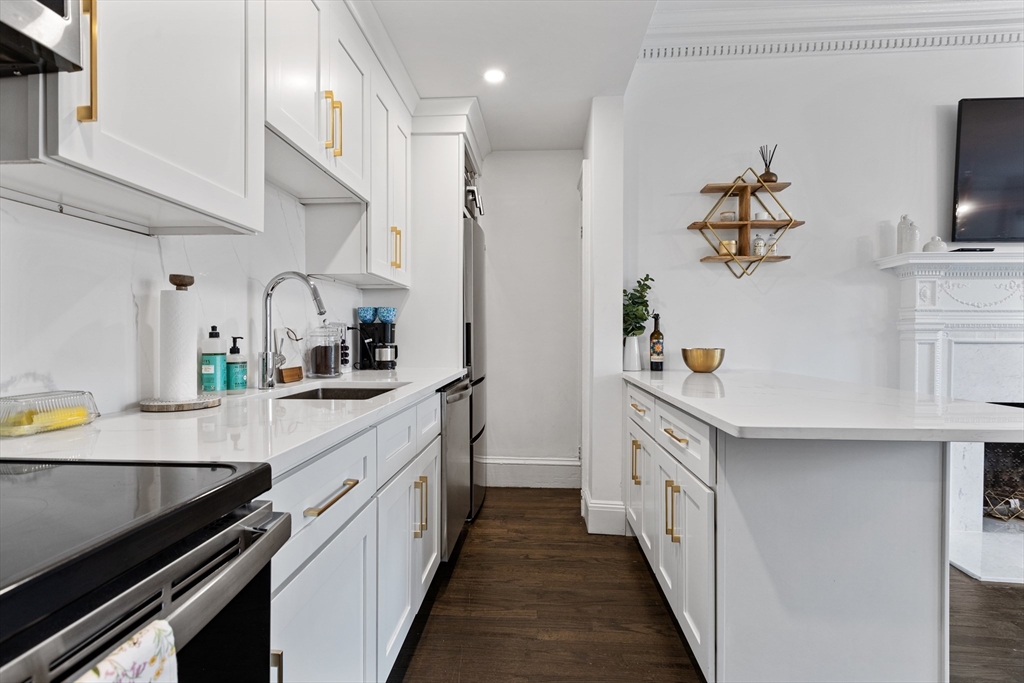 373 Commonwealth Ave, Back Bay