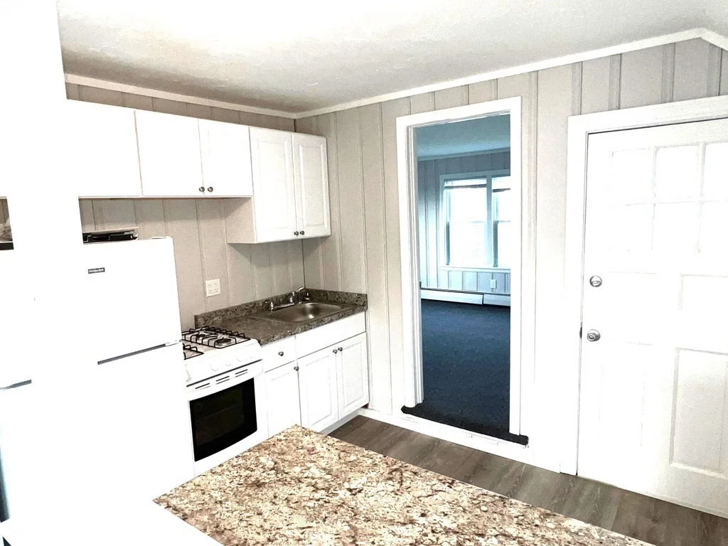 23B Siren St, Winthrop