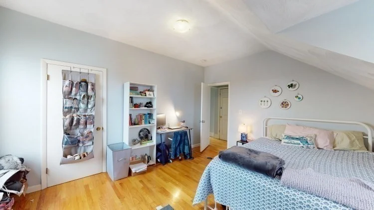 5 Munroe, Prospect Hill