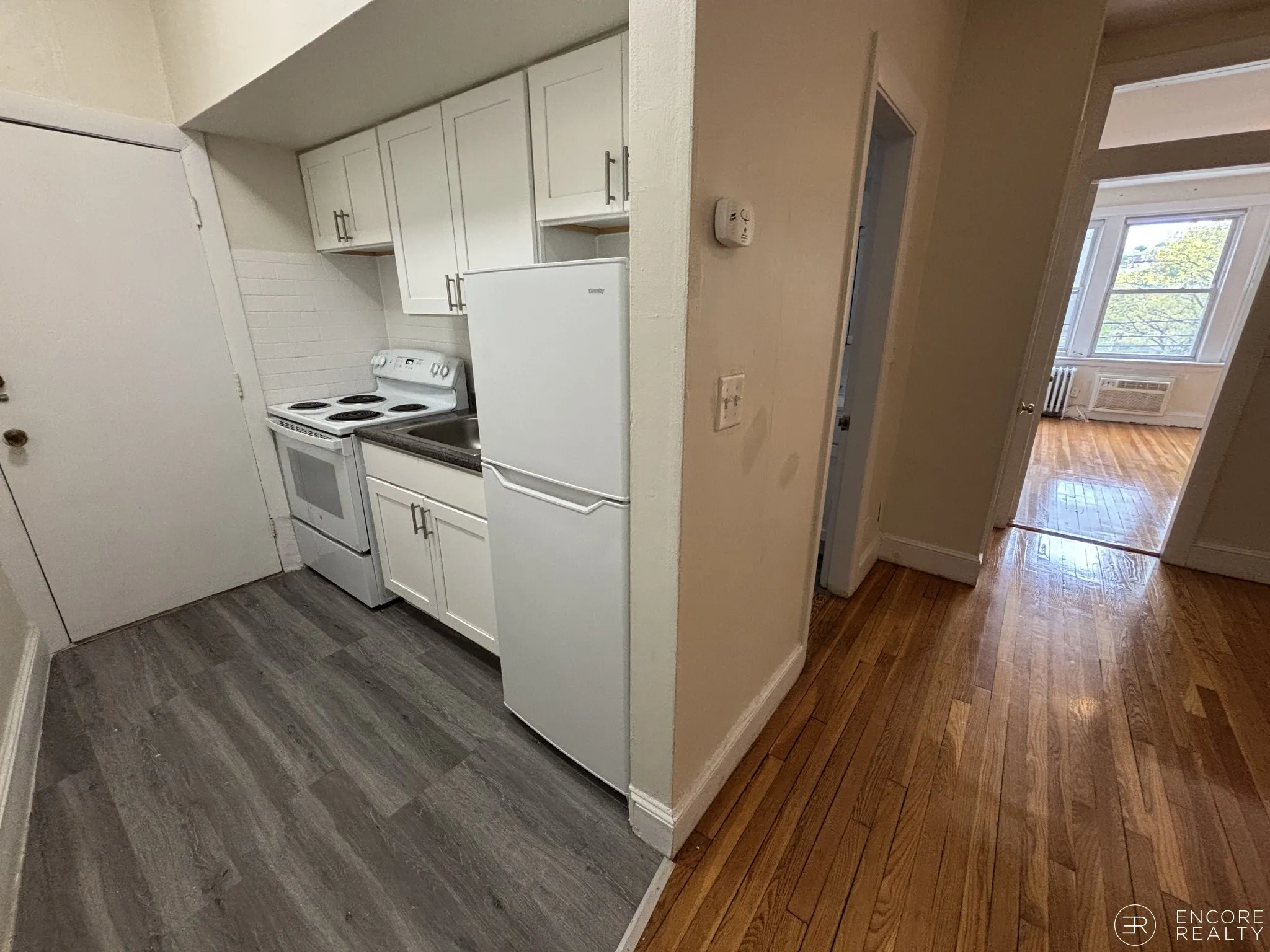 33 Lancaster Ter, Corey Hill