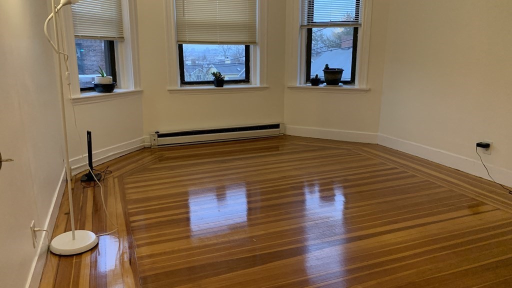 316 Summit Ave, Brighton