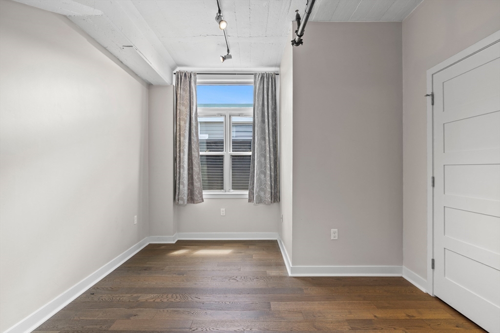 166 Ter, Mission Hill