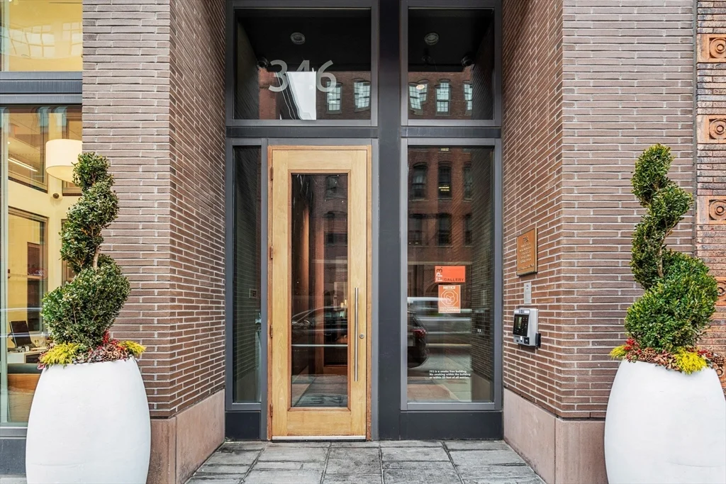 346 Congress St, South Boston