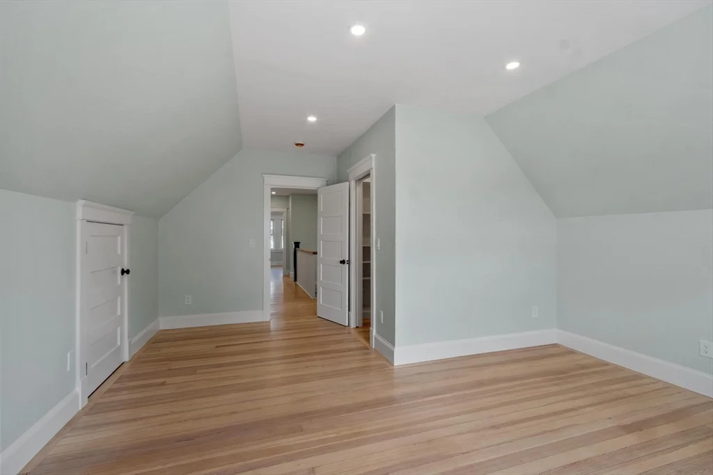 61 Warren St, West Medford