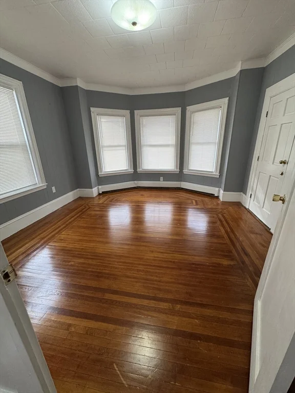 166 Purchase St, New Bedford