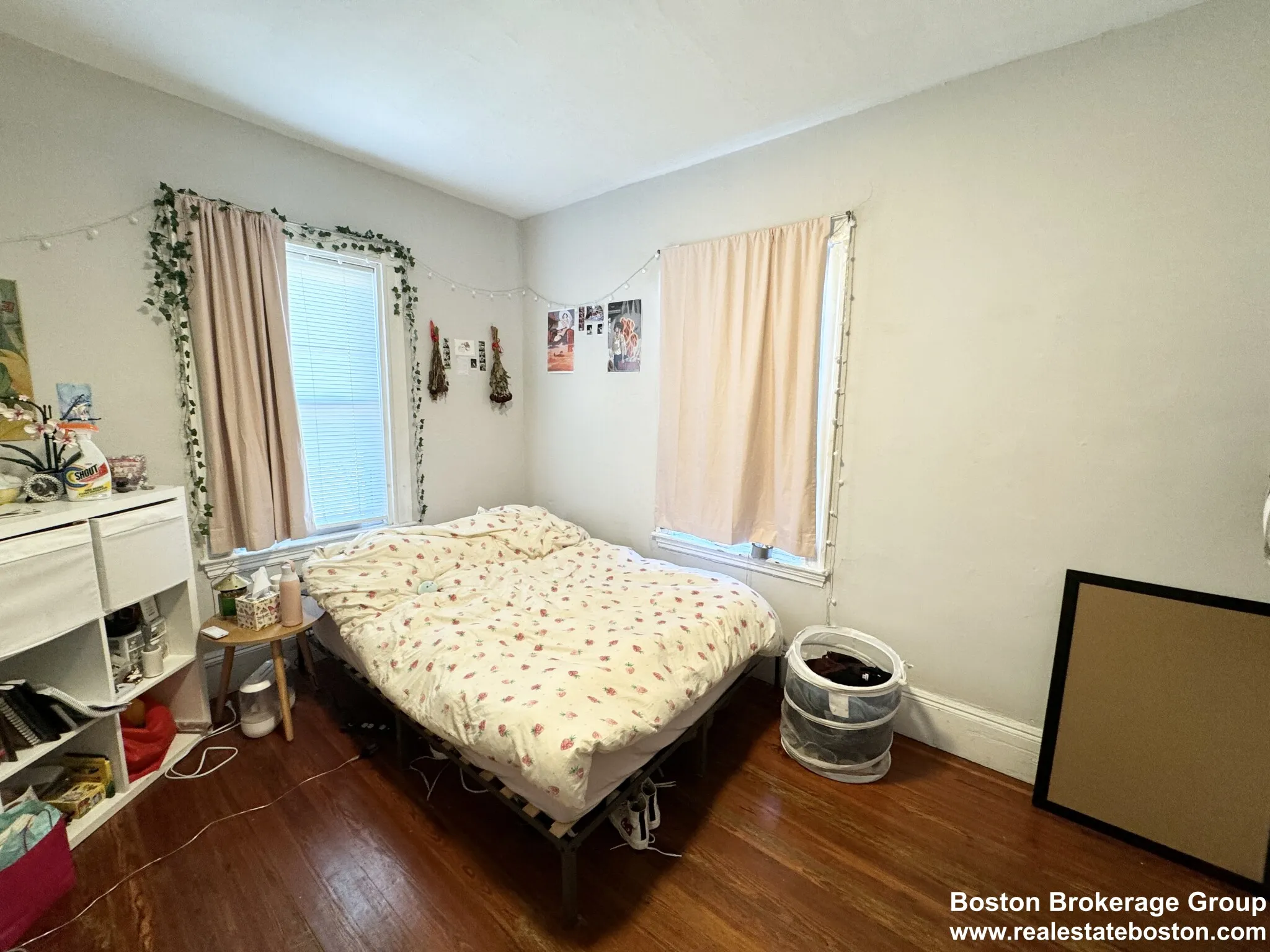 10 Wave Ave, Dorchester