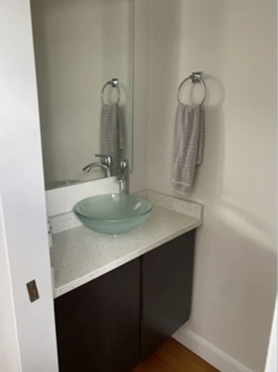 15 Campbell Rd, Arlington