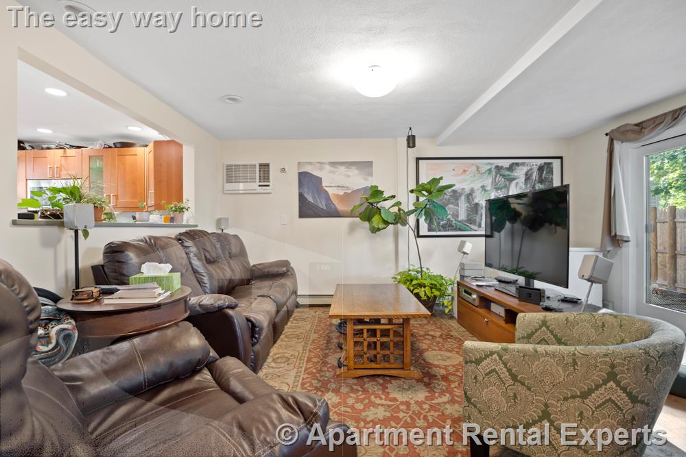 55 Waterhouse St, Teele Square