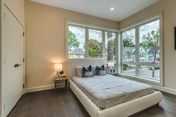 92 Parsons St, Brighton