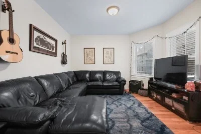 22 Henderson St, Magoun Square