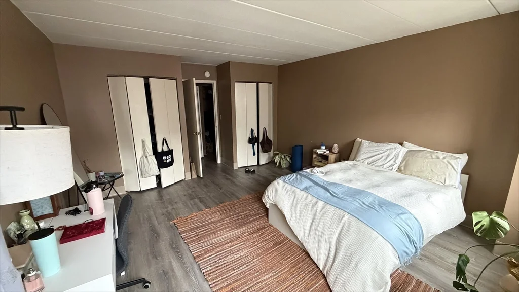 3 Douglass Park, South End