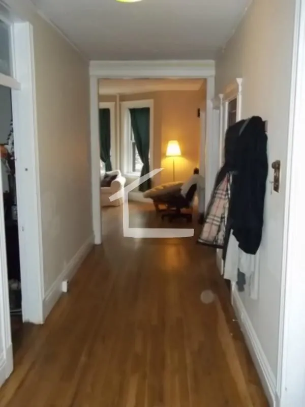 9 Euston St, Longwood