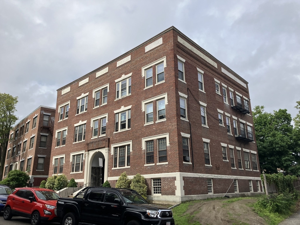 9 Park Vale Ave, Brighton