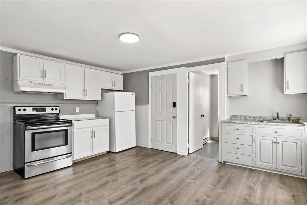 63 West Carpenter St, Attleboro