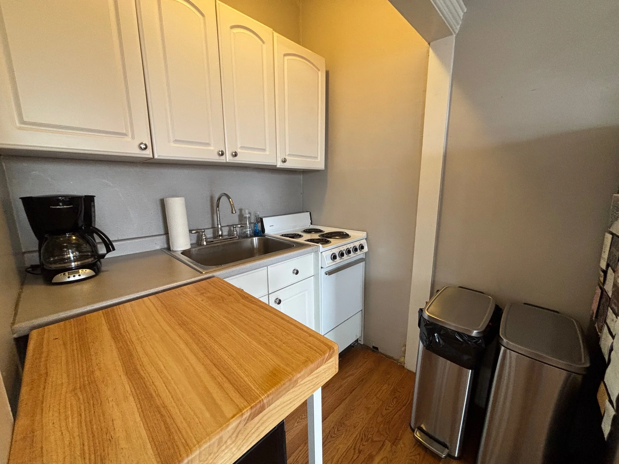 82 Charles St, Beacon Hill
